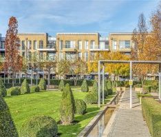 Central Avenue, London, SW6 - Photo 1