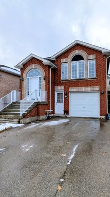 For Lease - 50 Smith Street Unit# Main Floor, Bradford West Gwillimbury, Ontario - Photo 1