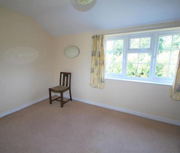 2 bedroom cottage to rent - Photo 2