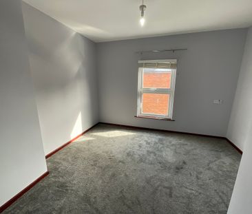 8 Orkney Street, Belfast, BT13 3GR - Photo 4