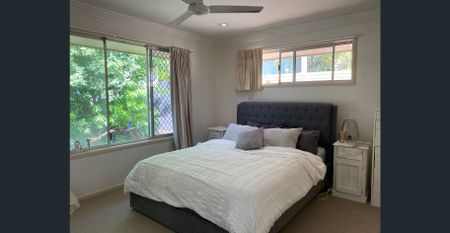 Waterfront Home in Exclusive Position! - Photo 4