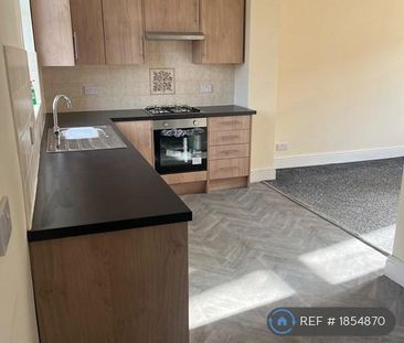 4 bedroom terraced house to rent - Photo 1