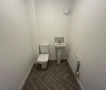 3 bedroom end of terrace house to rent - Photo 6