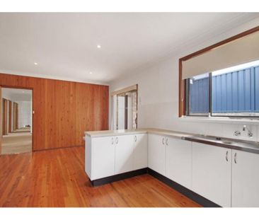 6 Binda Street, Keiraville, NSW 2500 - Photo 3