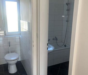 Für Ihre Familie: Renovierte 3-Zimmer-Wohnung in ruhiger Lage! - Foto 1