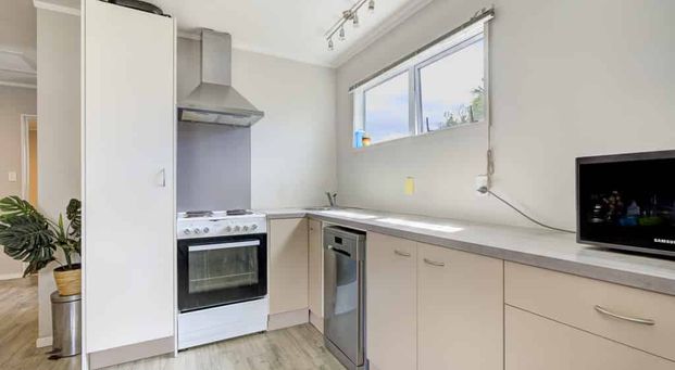 129B Boundary Road - Photo 1