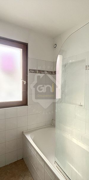 Location Appartement 3 pièces 55m² - Photo 1