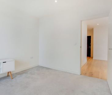 No 1 Street London SE18 - Photo 3