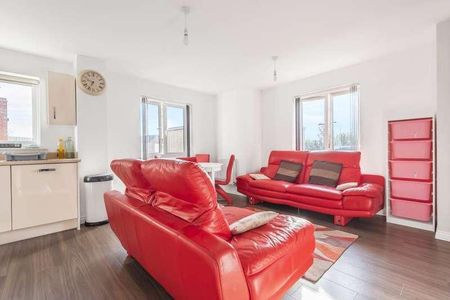 Berryfields, Aylesbury, HP18 - Photo 2