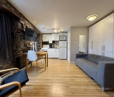 Loft entièrement meublé à louer Vieux-Québec juillet 2026 - Photo 2