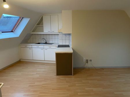 Appartement te huur met 1 slaapkamer op 3-de verdieping zonder lift en terras. - Foto 3
