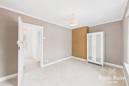 45 Willowfield Drive, Woodstock, Belfast, BT6 8HN - Photo 3