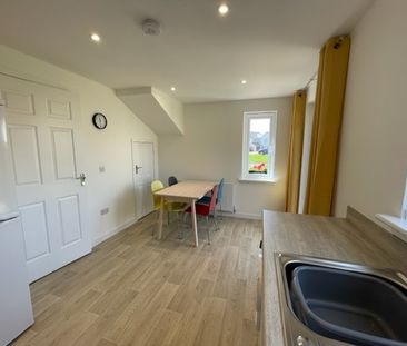 Fort Avenue, Guardbridge - Photo 1