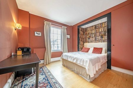 Carlyle Court, Chelsea Harbour, SW10 - Photo 3