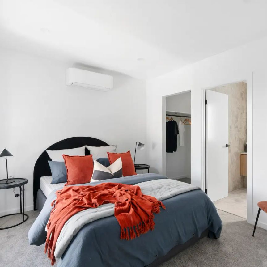 4/87 Darebin Boulevard, Reservoir VIC 3073 - Photo 1