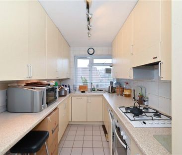 2 bedroom flat to rent - Photo 6