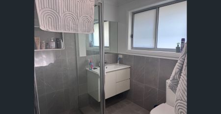 Family Home in North Tamworth - Photo 5