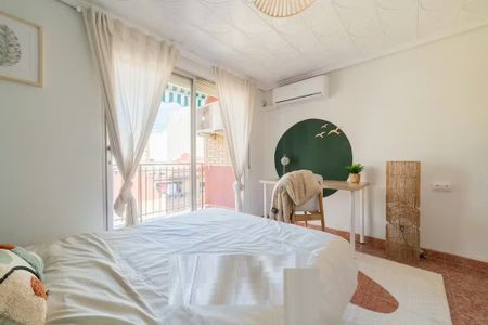 Carrer Pere Cabanes, Valencia, Valencian Community 46019 - Photo 2