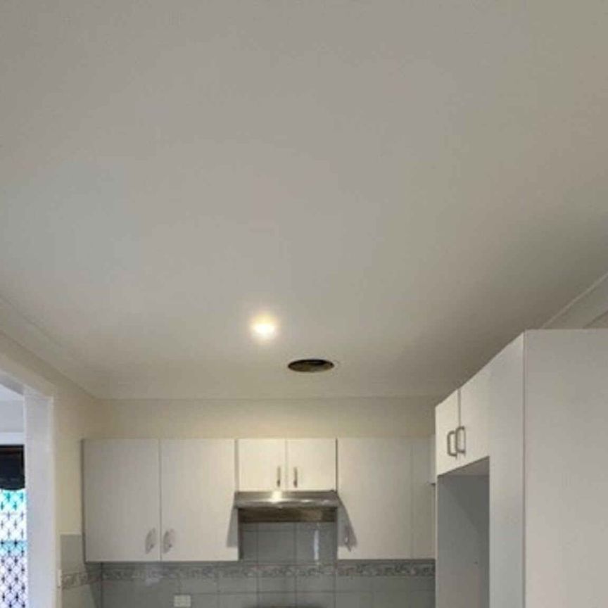 Handy Location!! (Available NOW) - Photo 1