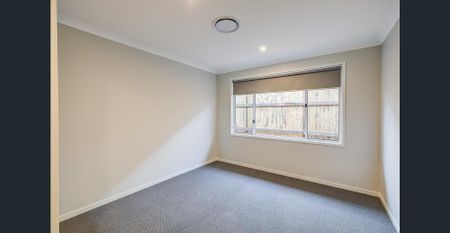 Large Modern Family Home in Everleigh Estate - Photo 5