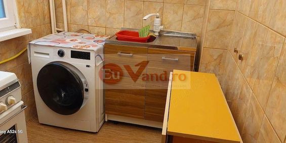 Închiriază Apartament 2 camere Micro 38 - Fotografie 3