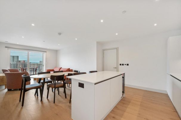 3 bedroom flat to rent - Photo 1