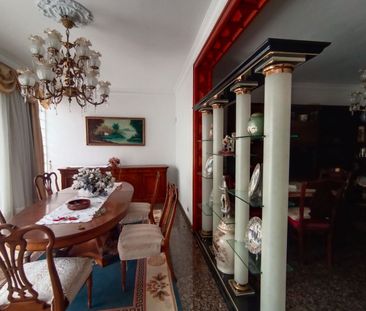 Casa/Chalet independiente En alquiler Calle Puerto Viejo, Distrito ... - Photo 4