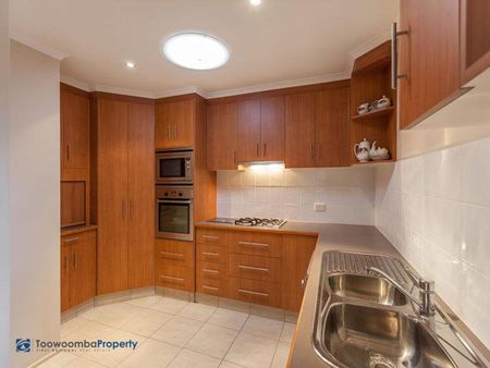 66 Hoey Street, 4350, Kearneys Spring Qld - Photo 3