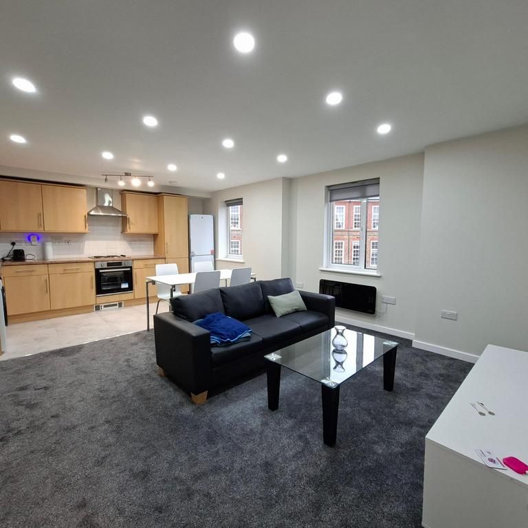 2 bedroom apartment to rent - Photo 1