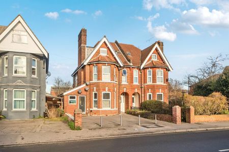 1 bedroom flat to rent - Photo 5