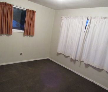 5 Bedrooms, 1 Bathroom – student property Upper Riccarton - Photo 4