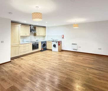 2 bedroom flat to rent - Photo 6