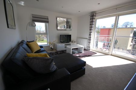 2 bedroom flat to rent - Photo 3