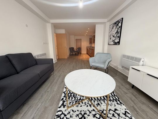 1 bedroom flat to rent - Photo 1