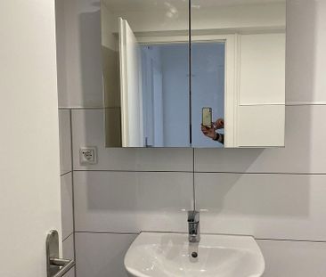 Pronájem bytu 2+1 • 52 m² bez realitkyAlbertstr. 109 Düsseldorf Fli... - Photo 3