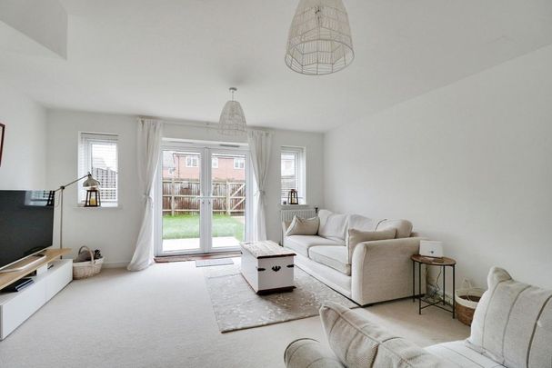 House share to rent - Photo 1