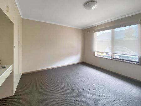 3/52 Calder Street, Manifold Heights - Photo 2