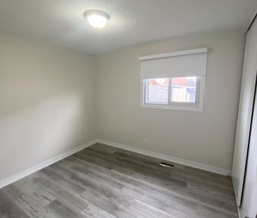 For Lease - 118 Avening Drive, Toronto, Ontario - Photo 4