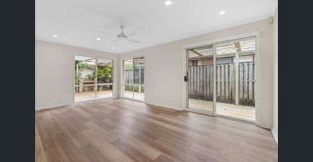 Recently Refreshed Family Home - Photo 3