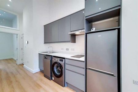 Ennismore Gardens, South Kensington, London, SW7 - Photo 5