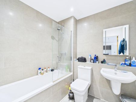 1 bedroom apartment to rent - Photo 4