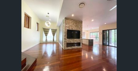 Luxury Family Home for Lease | 5 Bedrooms | Castle Hill - Photo 5