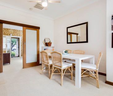 Spacious 3 bedroom family home with excellent undercover entertaini... - Photo 4