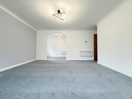2 Bed Flat, The Mount, M7 - Photo 3