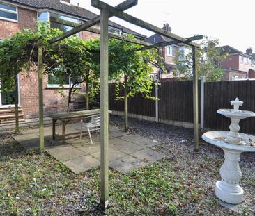 3 bedroom semi-detached house to rent - Photo 6
