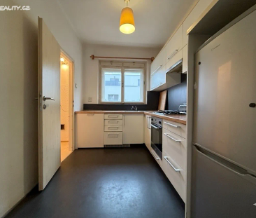 Pronájem bytu 2+1 68 m² - Photo 2