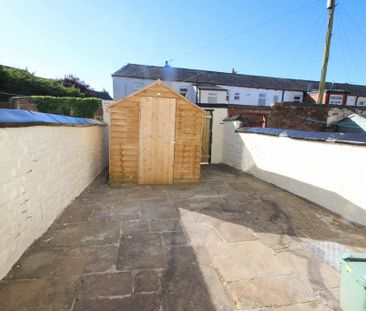 2 bedroom terraced house to rent - Photo 4