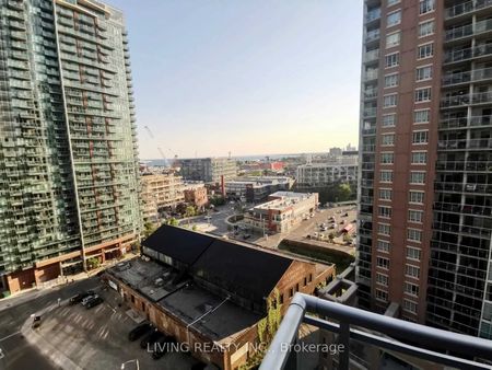 Vibe at Liberty Village Lofts , #1407 - Photo 2