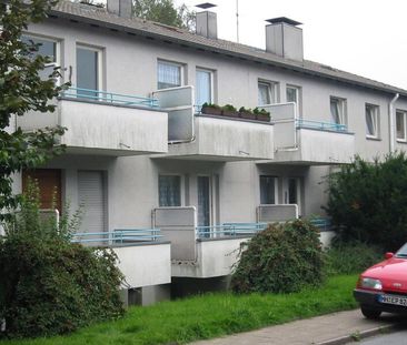 Modernisierte 1-Zimmer-Wohnung mit Balkon in ruhiger Lage von Mülheim-Winkhausen - Foto 1