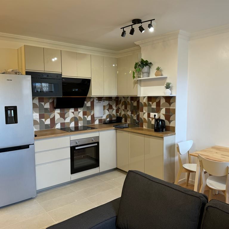 Location Appartement 4 pièces 68m² IVRY SUR SEINE 94200 - Photo 1